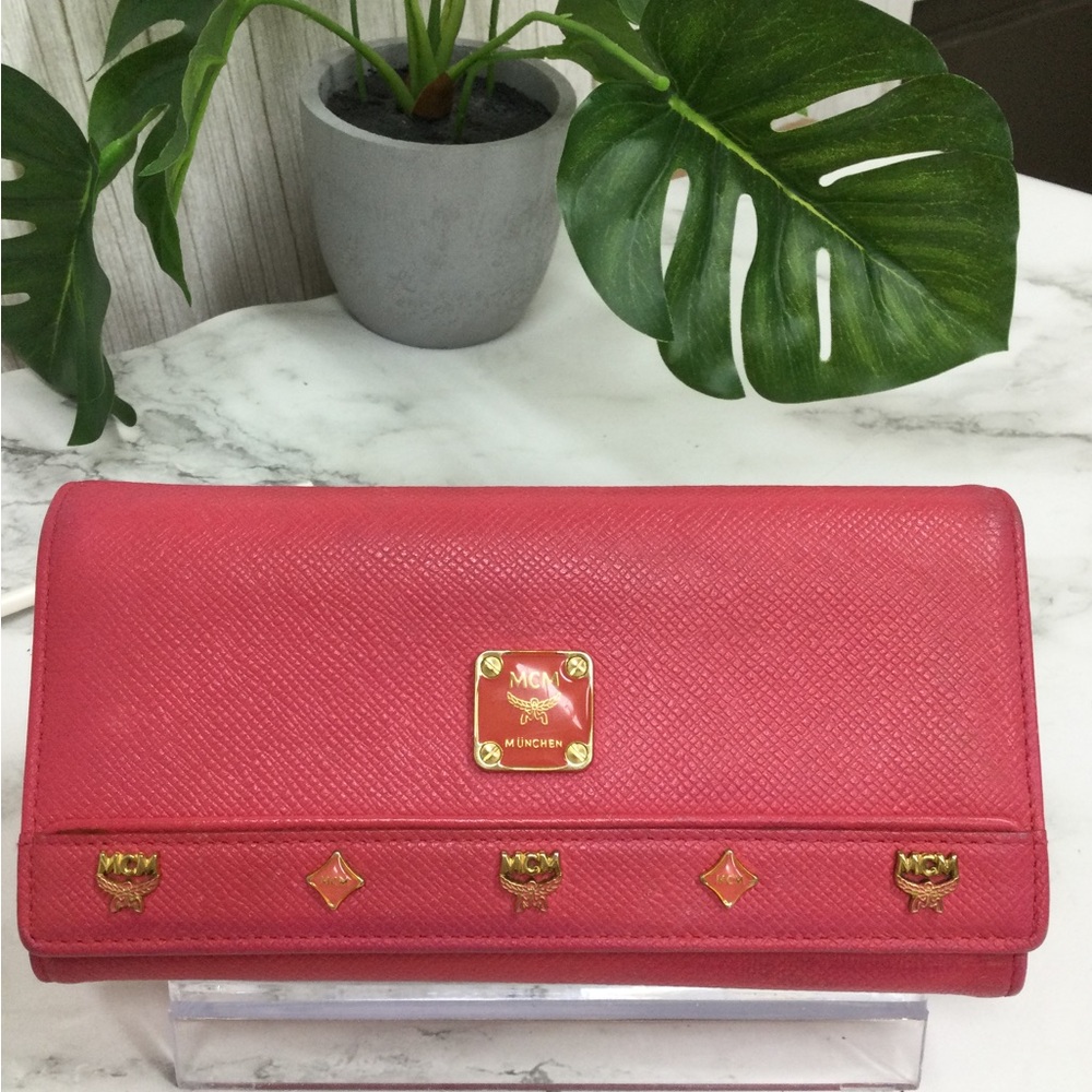 GUC Red Leather Continental Wallet